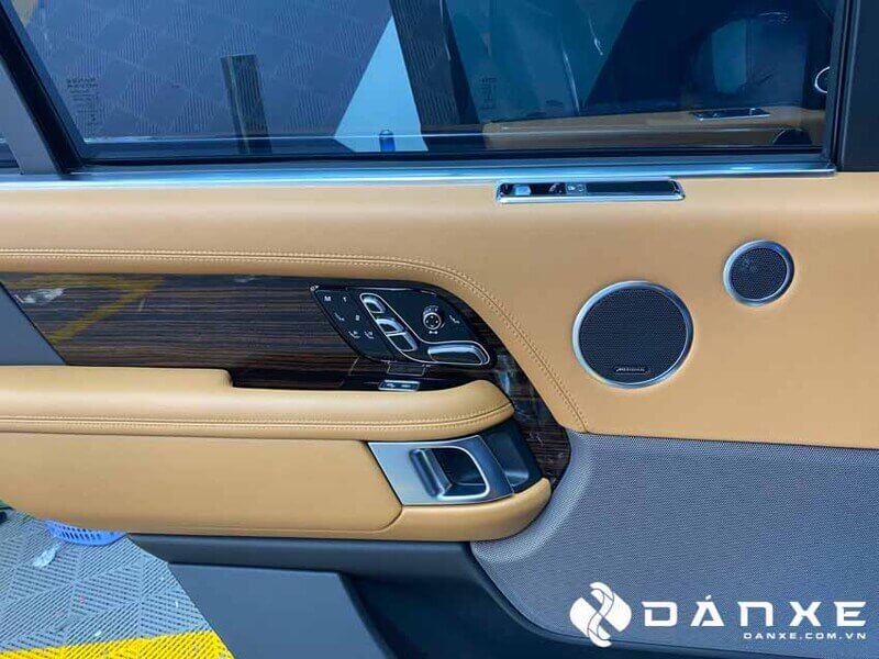 Những lưu ý khi dán PPF nội thất xe Range Rover